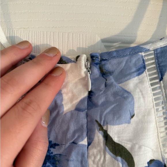 Lulu's Zahara Blue and White Floral Print Midi Dress - NWT! - Picture 4 of 14